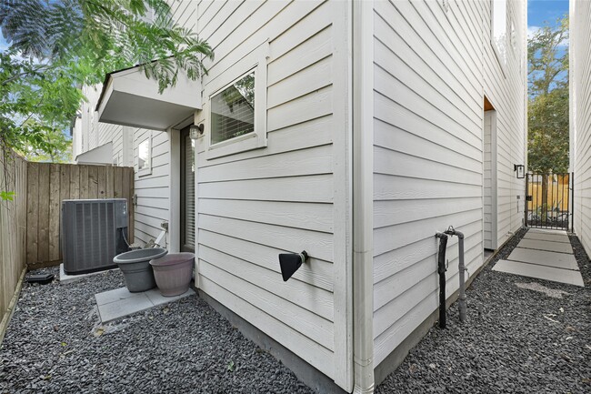 Building Photo - 4516 Curtin Park Ct