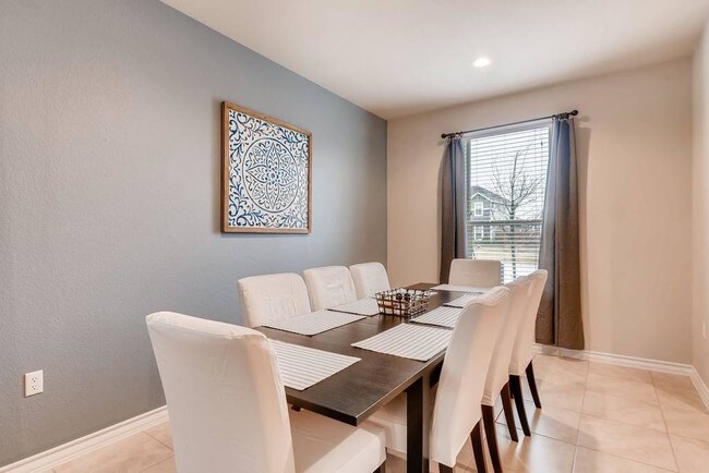 Building Photo - 11707 Prado Ranch Blvd