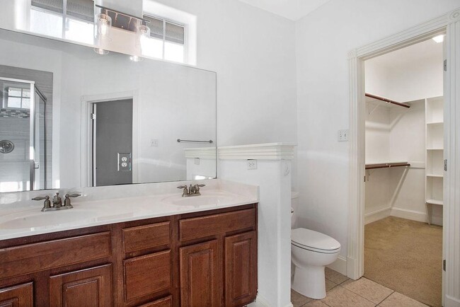 Building Photo - 6715 Windrift Way