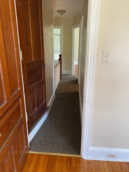 Building Photo - 307 N 5th Ave