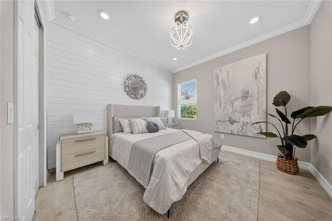 Building Photo - 14930 Blue Bay Cir