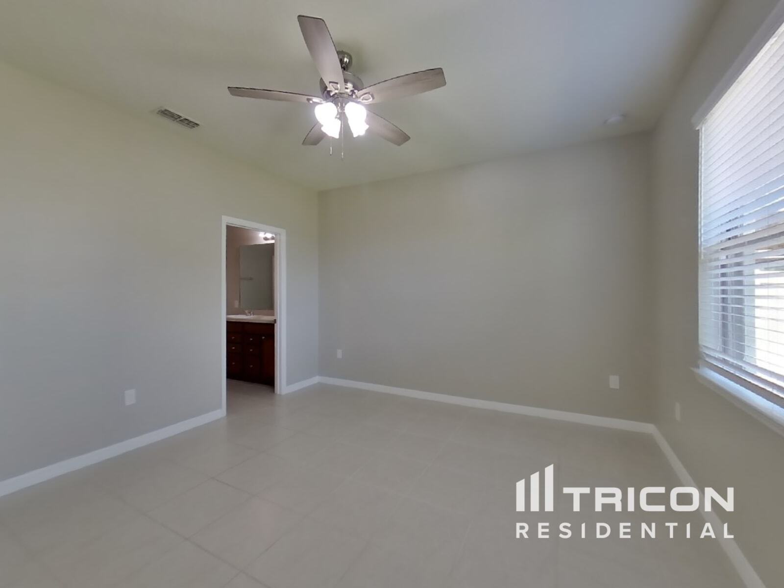 Building Photo - 1797 Cayman Cove Cir