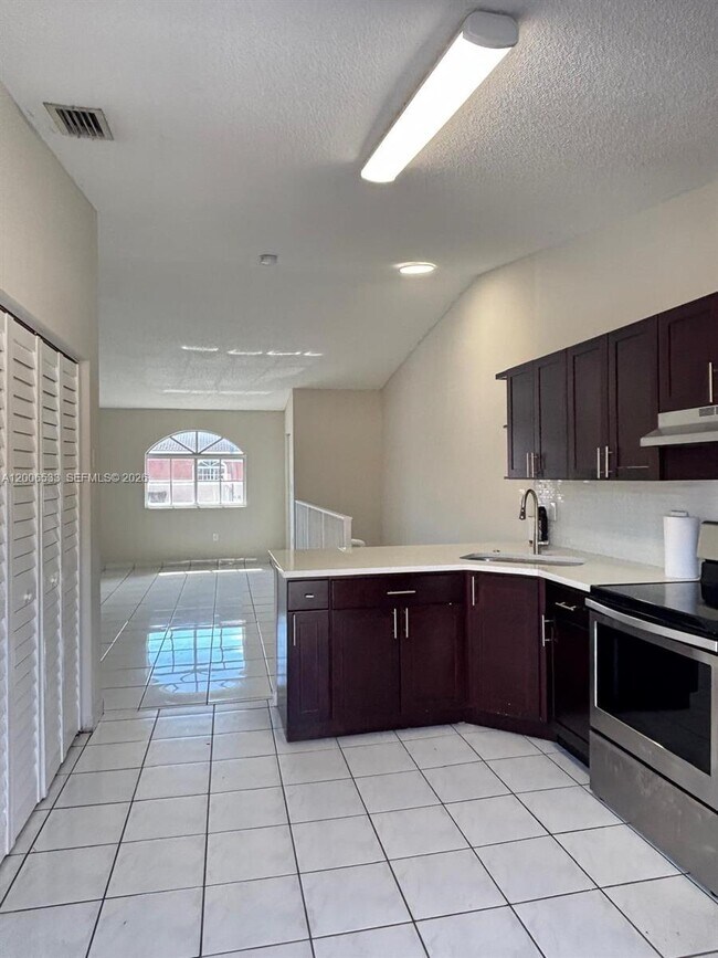 Building Photo - 6891 W 36th Ave