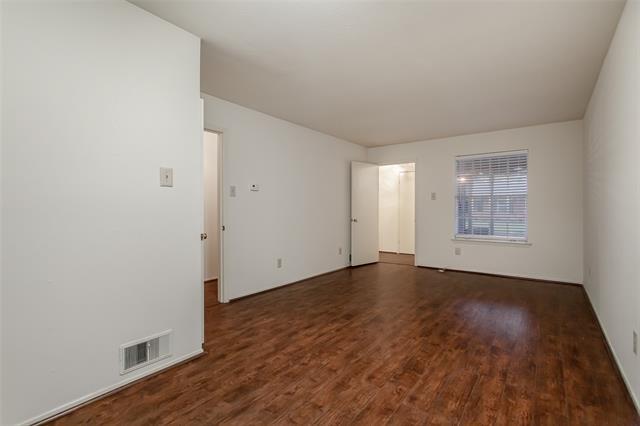 Building Photo - 7544 Brentcove Cir