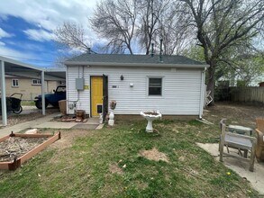 Building Photo - Adorable ADU studio in Wheat Ridge!