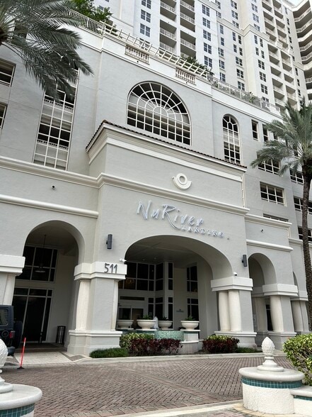 Building Photo - 511 SE 5th Ave