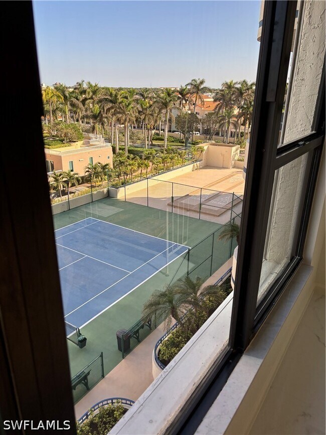 Building Photo - 4451 Gulf Shore Blvd N