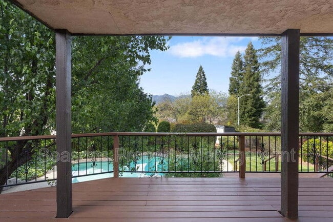 Building Photo - 1688 El Capitan Dr