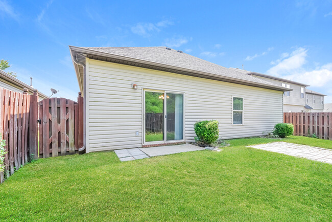 Building Photo - Brick Home in Mccalla, AL