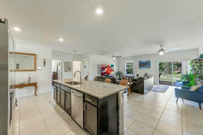 Building Photo - 4042 SW Jaqust St