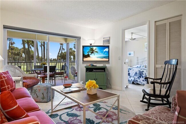 Building Photo - 5571 NE Gulfstream Way