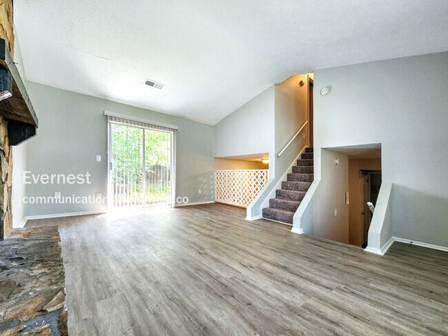 Building Photo - 901 Shiloh Ridge Run NW