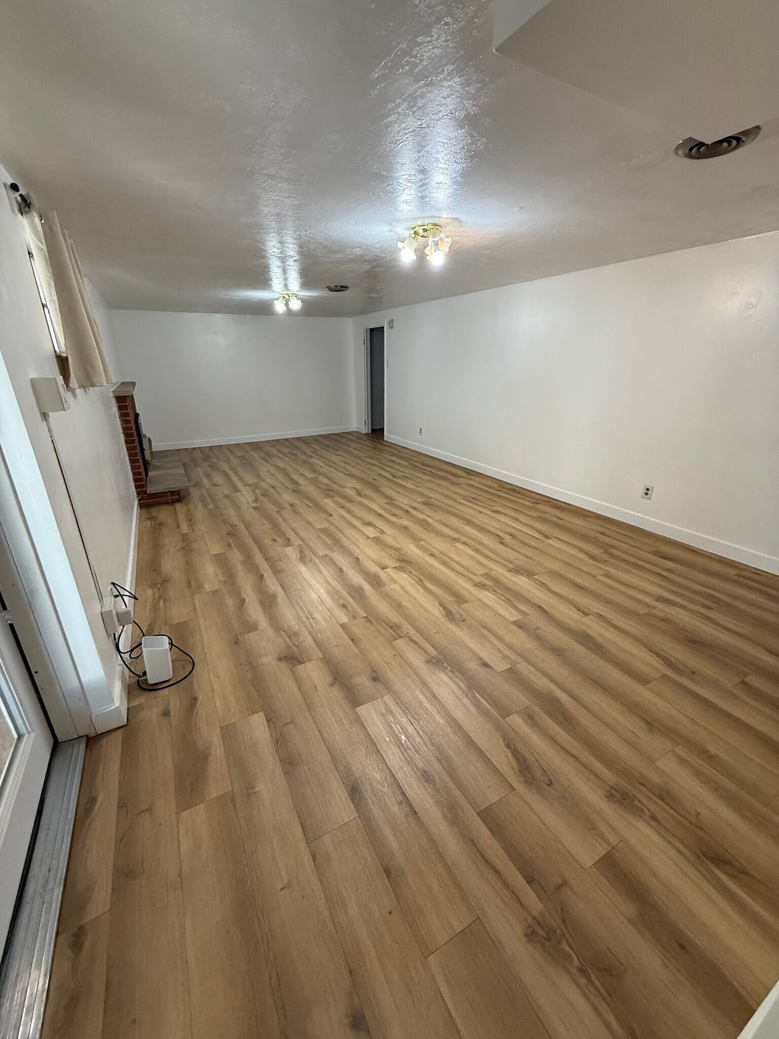 Building Photo - 4624 S Meadow Rd