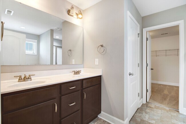 Building Photo - 301 Korbel Dr