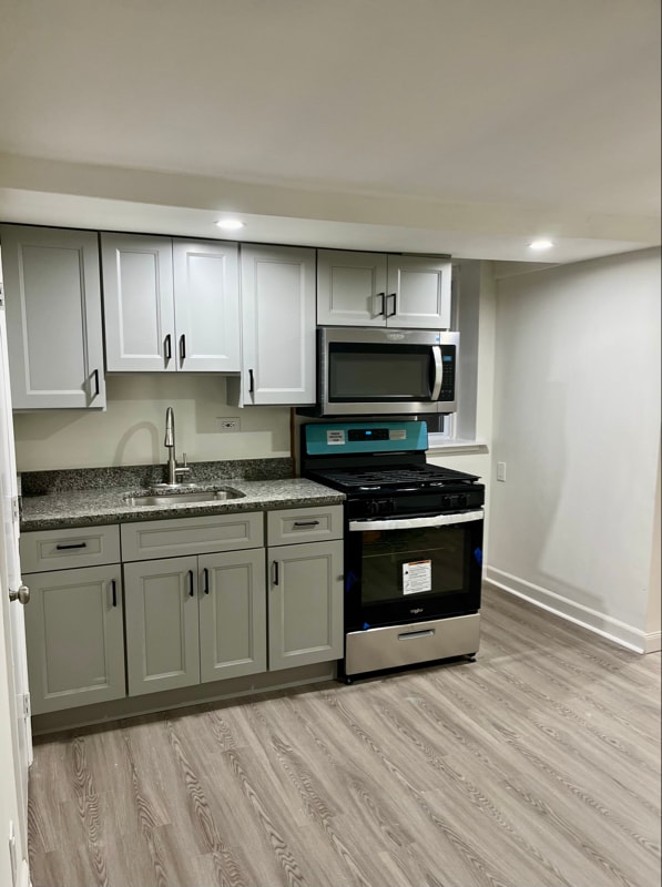 Building Photo - 23 Pompton Rd