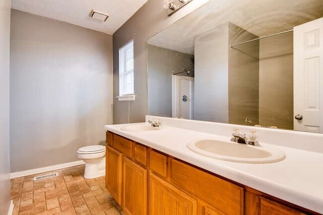 Building Photo - Charming Property  -Finished Basment/Priva...