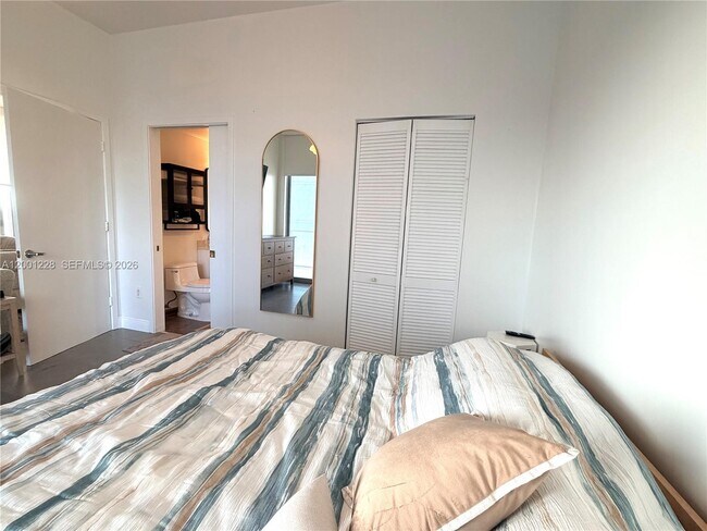 Building Photo - 3470 E Coast Ave