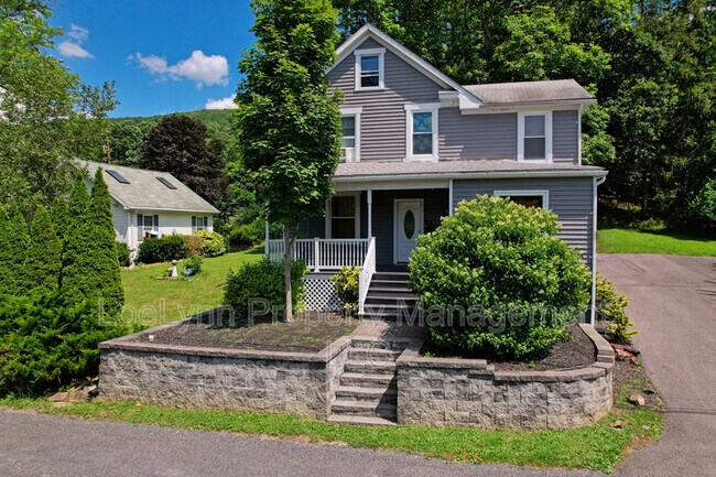 Primary Photo - 505 B St