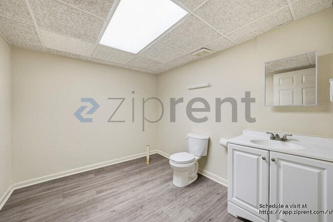 Building Photo - 2862 Clary Hill Dr