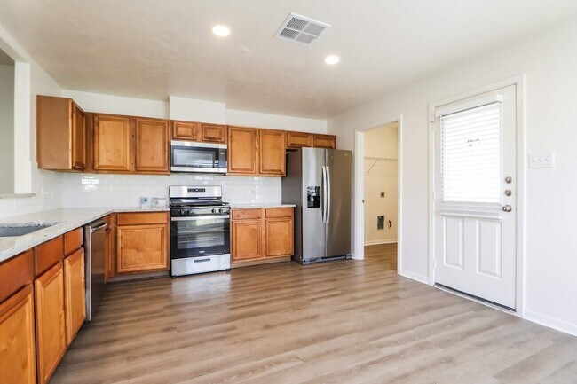 Building Photo - 1506 Imperial Manor Ln