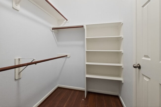 Building Photo - 1314 Glenwood Canyon Ln