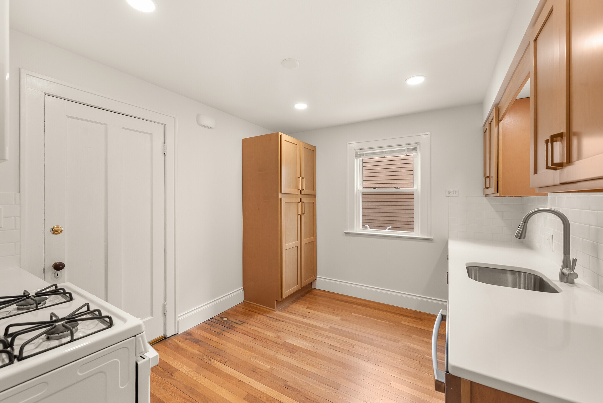 Building Photo - 2085 Marlowe Ave