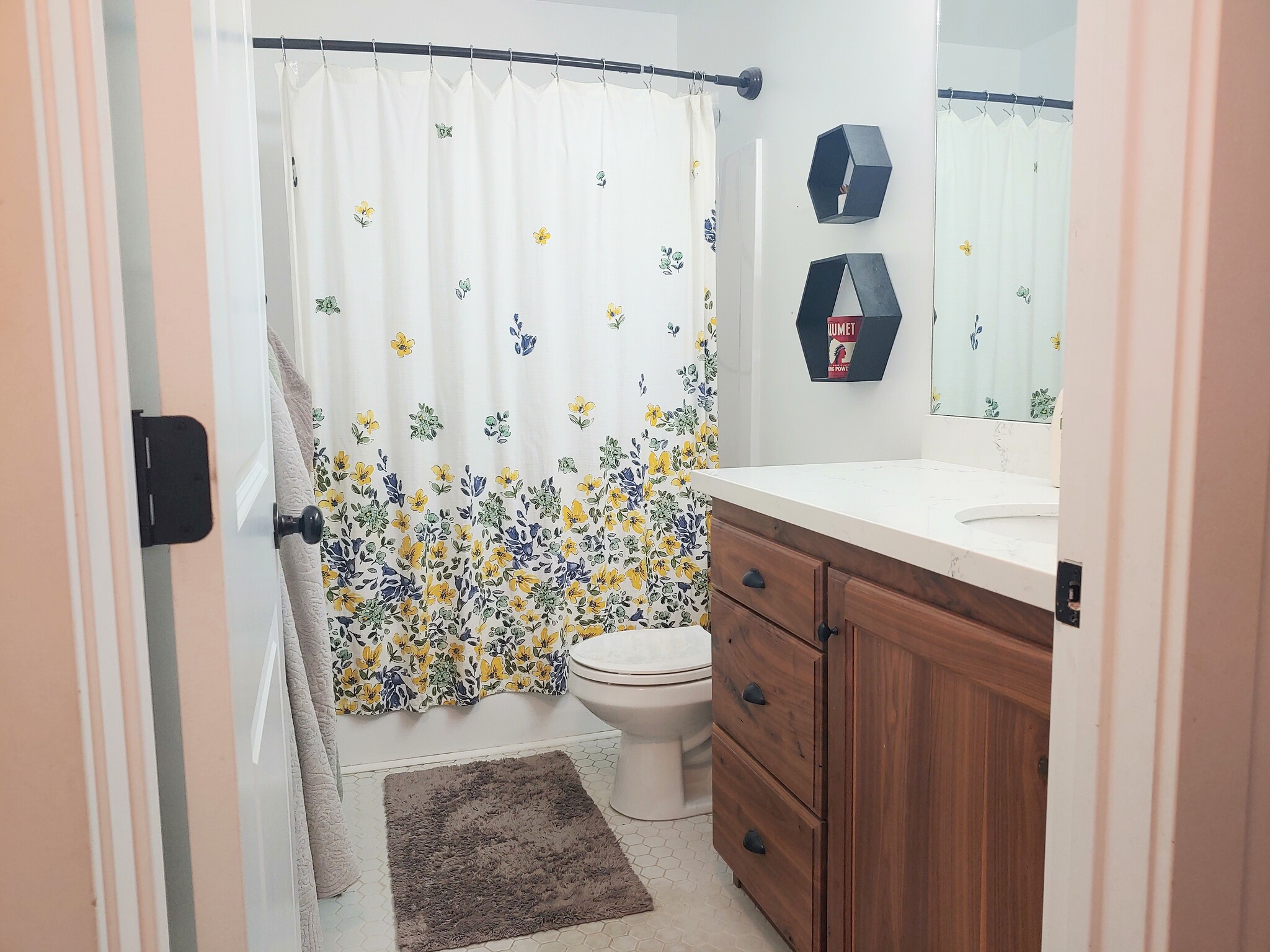 Hallway bathroom - 1824 N 400 W