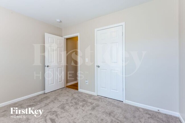Building Photo - 5113 Benjamin Ct