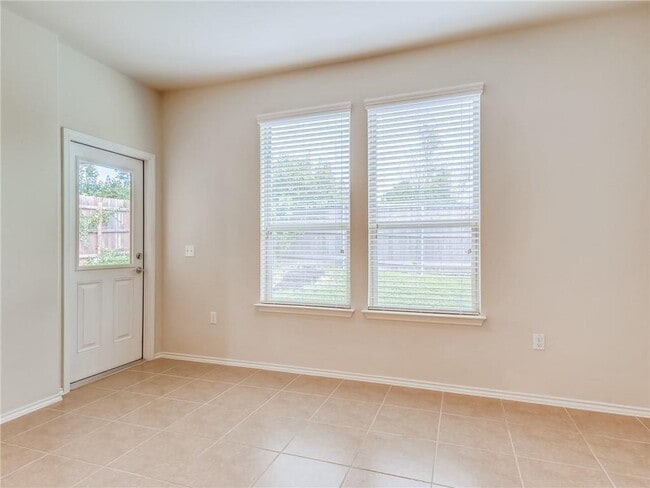 Building Photo - 9801 Tolima Dr
