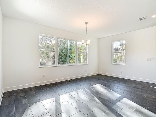 Building Photo - 410 S Westshore Blvd
