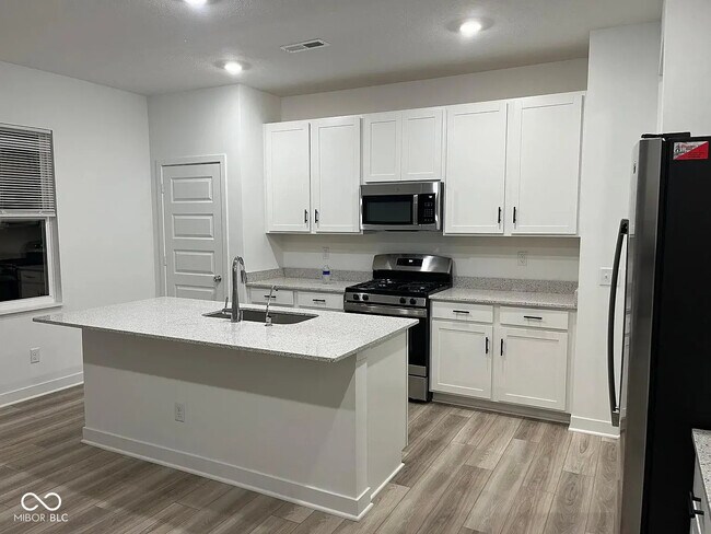 Building Photo - 2109 Egbert Rd