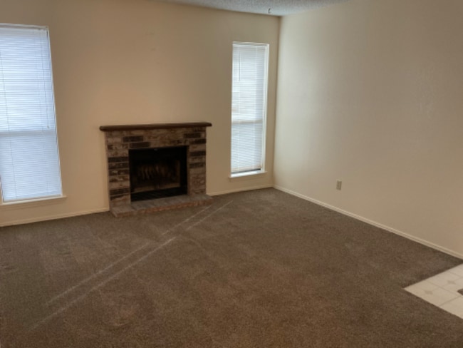 Building Photo - 4507 Coronado Ave