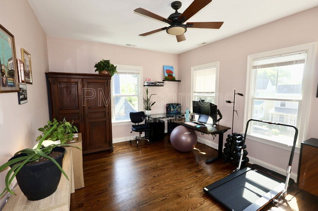 Building Photo - 612 N 30th St