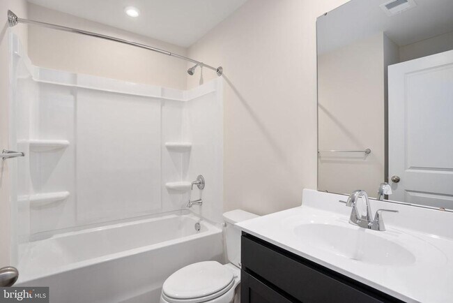 Building Photo - 7263 Congressional Cir