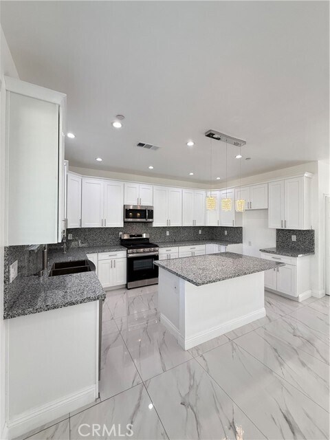 Building Photo - 2199 Whitman Way