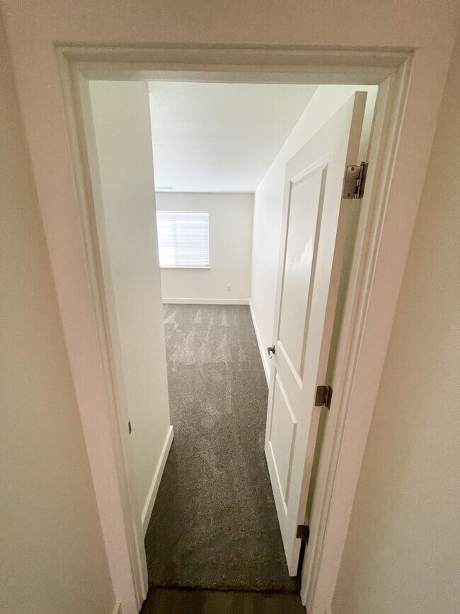 Building Photo - 4245-47 Wyoming