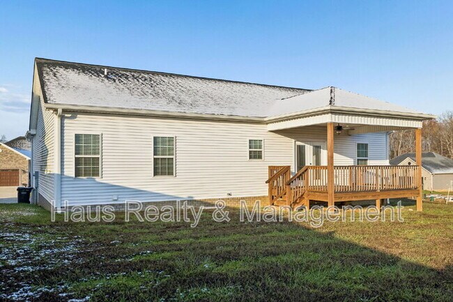 Building Photo - 207 Bedford Ct
