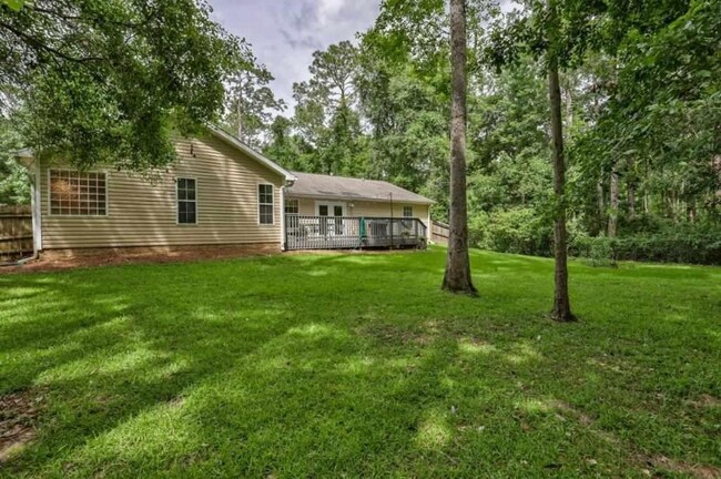 Building Photo - 3513 Larkspur Ln