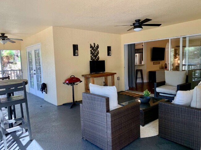 Building Photo - Beautiful Furnished Condo in Coconut Shores VIII