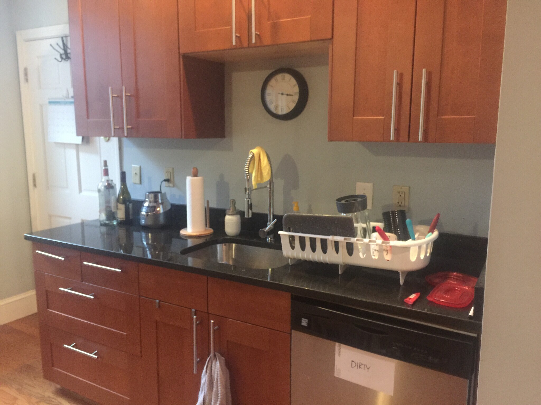 Building Photo - 87 Linden St