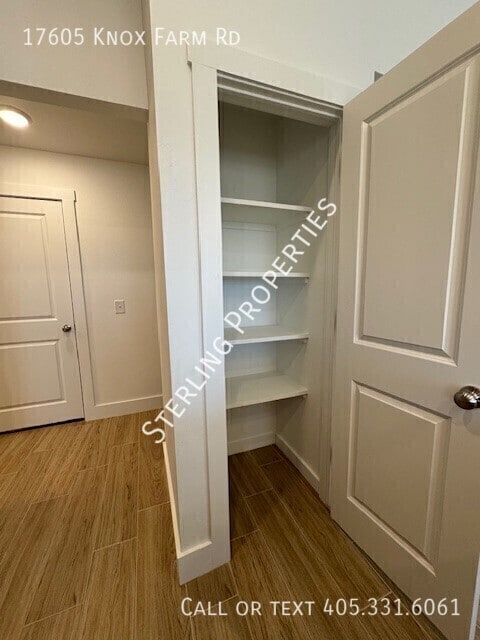 Building Photo - 17605 Knox Farm Rd