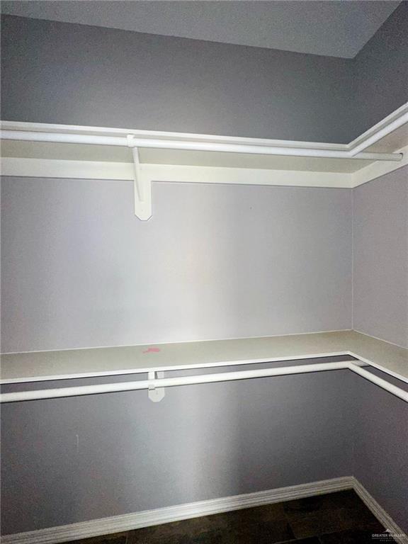 Building Photo - 20 N Winona Dr