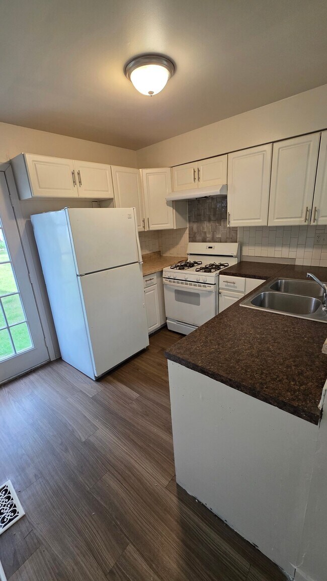 Building Photo - 2636 Wingate Ct