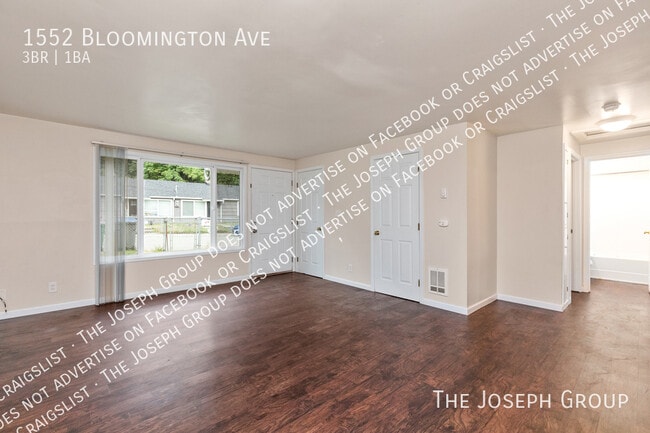 Building Photo - 1552 Bloomington Ave