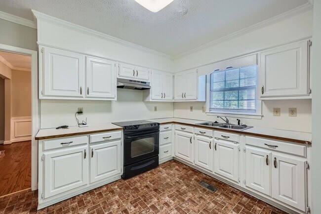 Building Photo - 2459 Jacks View Ct