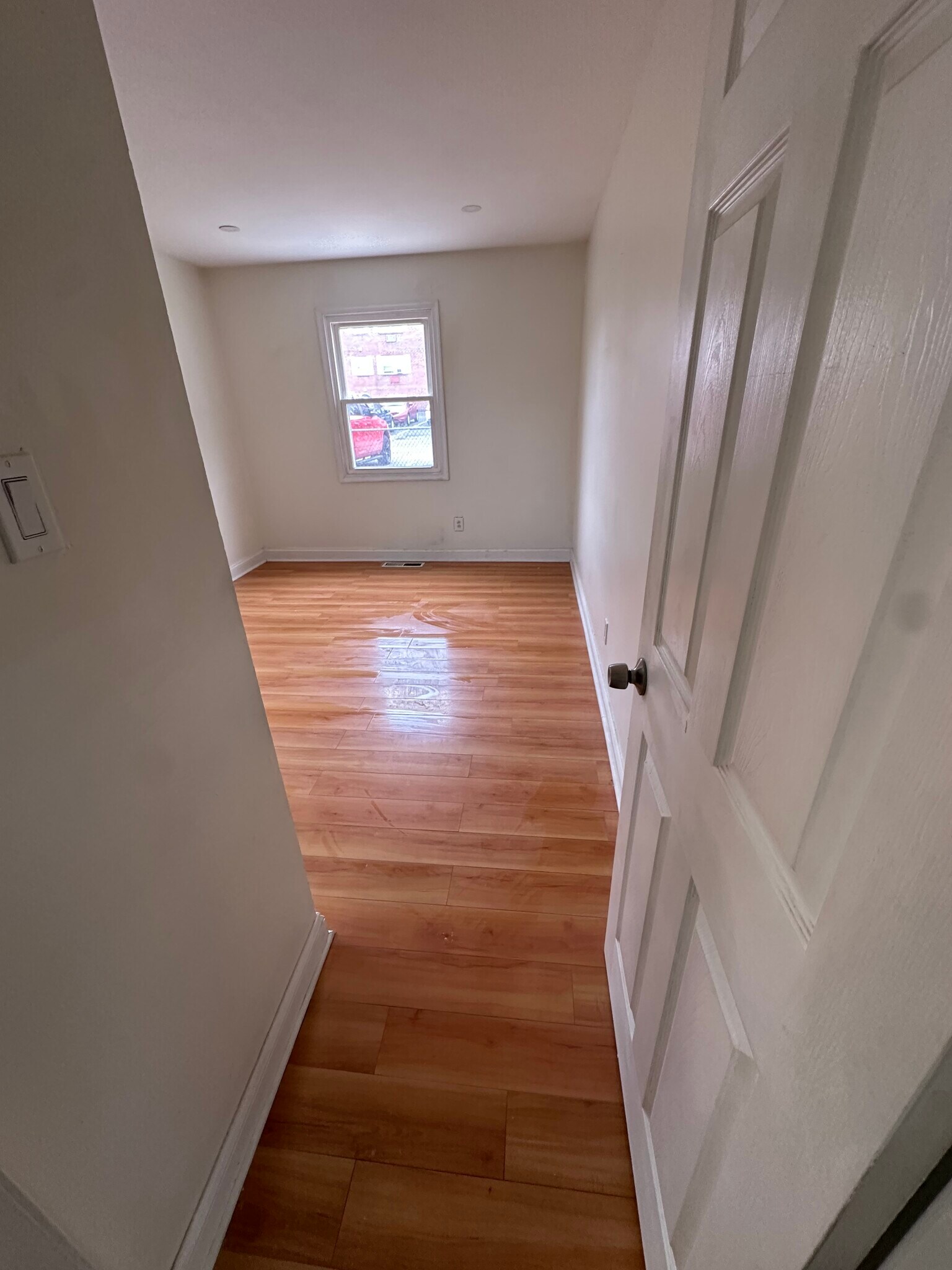 Building Photo - 1031 Lawnton Ter