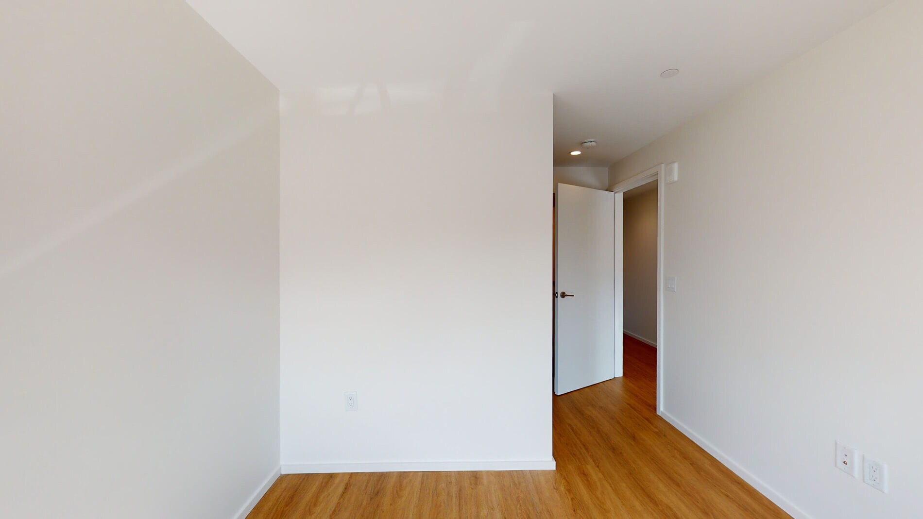 Building Photo - 340 Harrison Ave