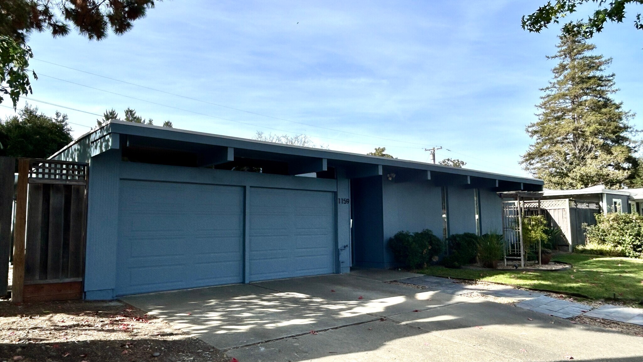 Building Photo - 1159 Pome Ave