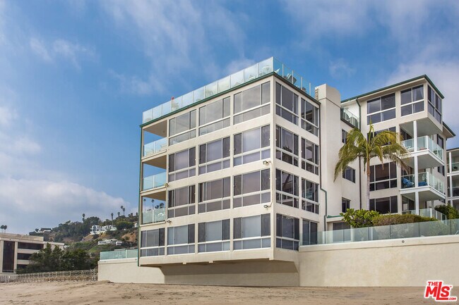 Building Photo - 22548 Pacific Coast Hwy