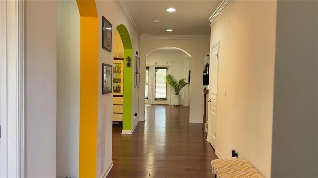 Building Photo - 6940 Rocking Horse Ln